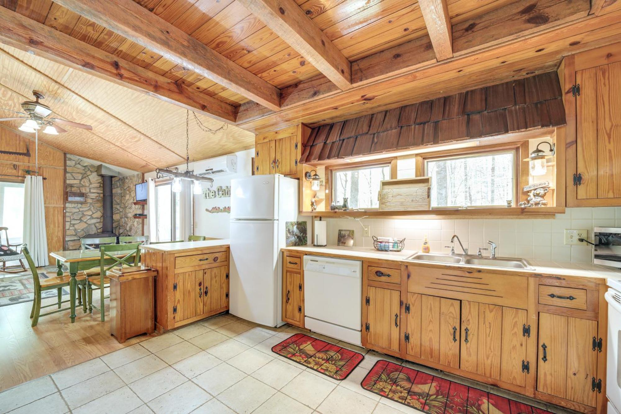 Creekside Whittier Cabin With Fire Pit Near Hiking! Екстер'єр фото
