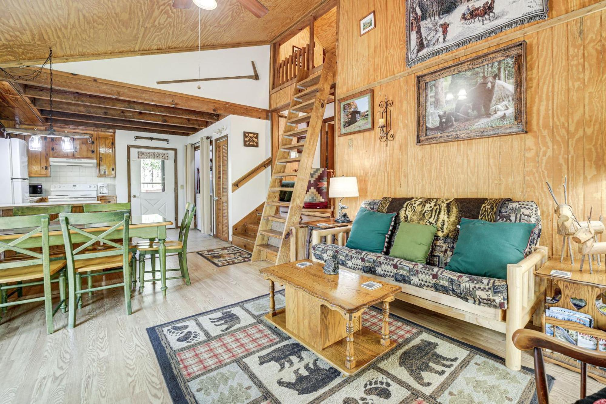 Creekside Whittier Cabin With Fire Pit Near Hiking! Екстер'єр фото